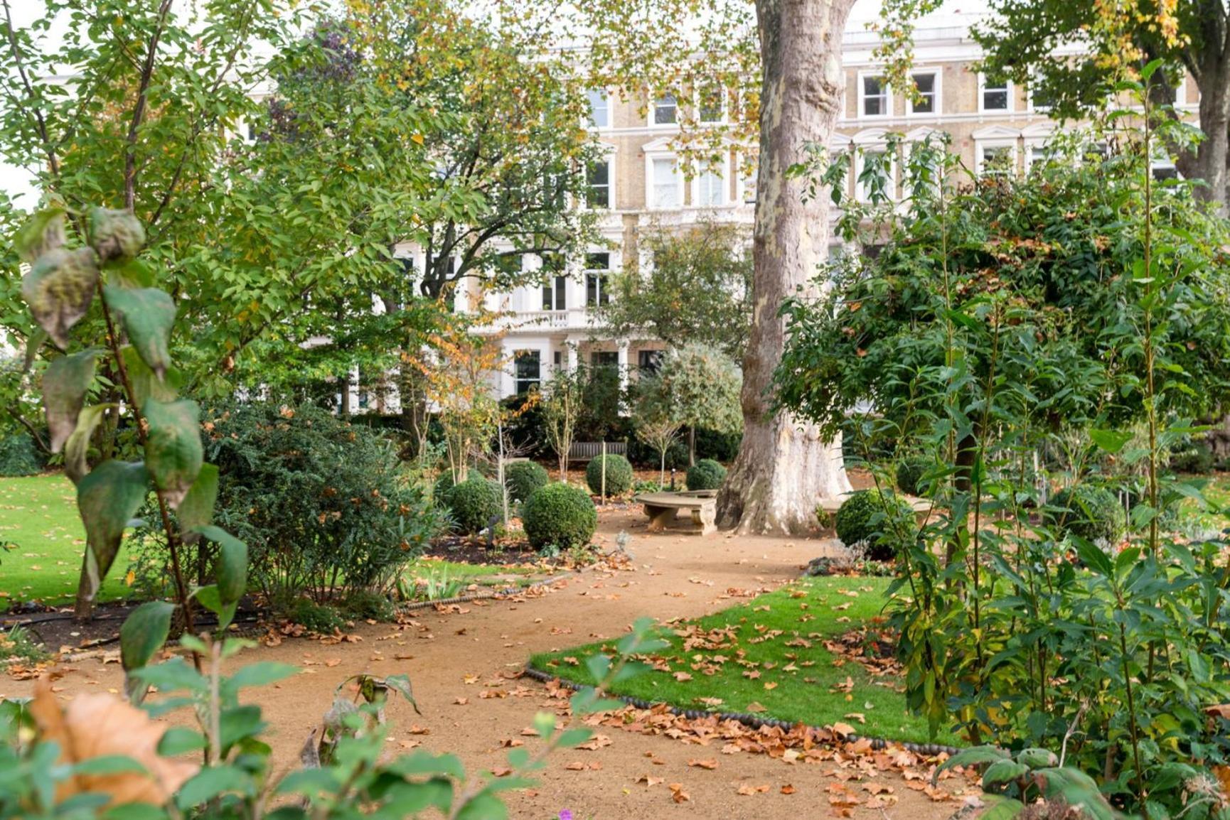 Pleasant Earl'S Court Apartment Near Hyde Park By Underthedoormat London Bagian luar foto